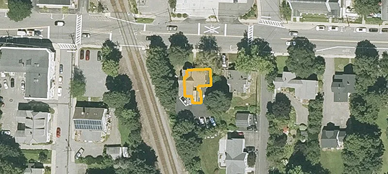 556 Massachusetts Ave