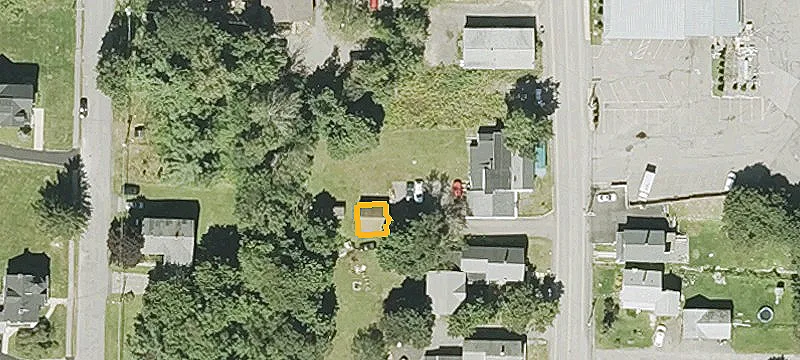 10 Central St