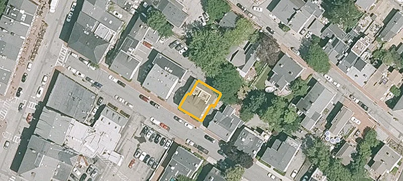 9-11 Essex St