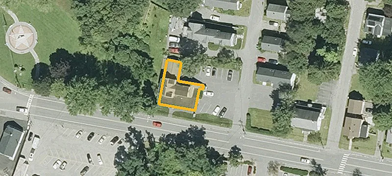 38 Main St