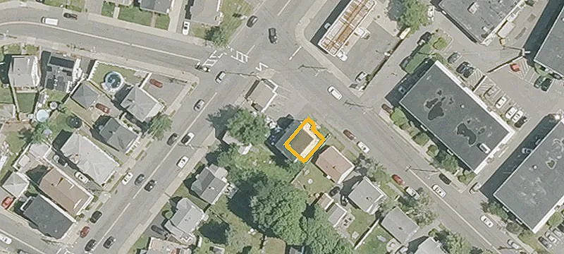 642 Eastern Ave, Unit 648