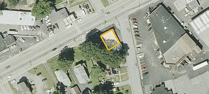 68 Main St