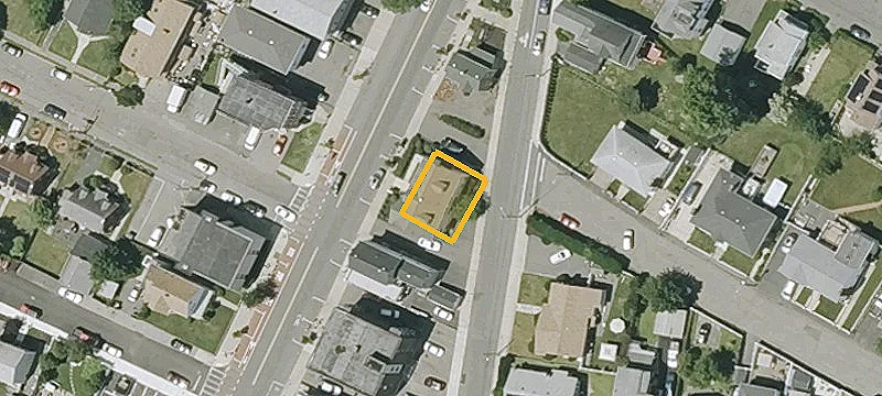 603 Broadway