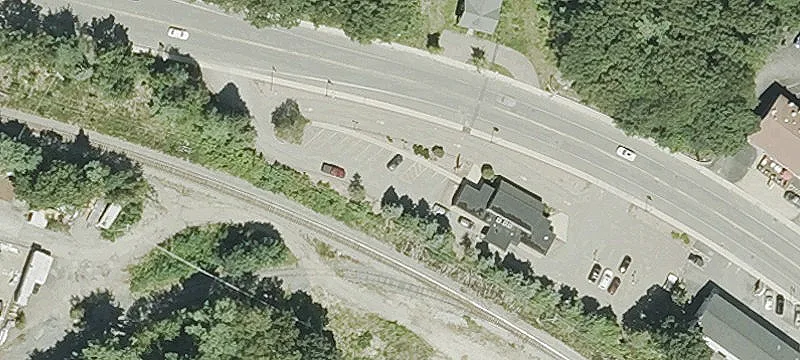 715 Main St