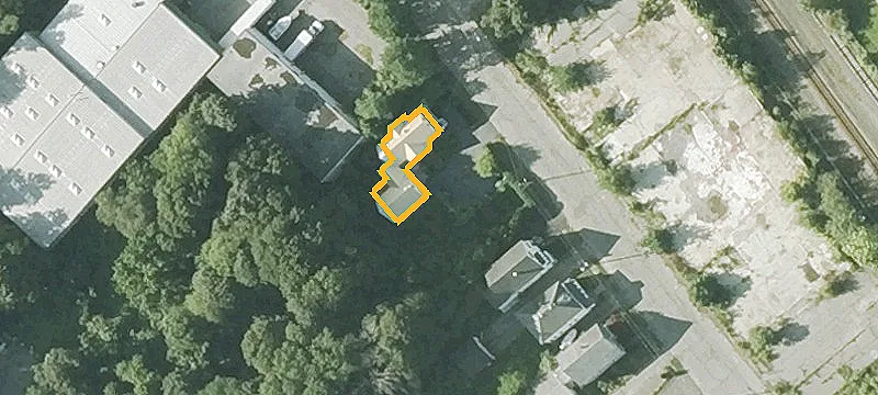 83 Hale St
