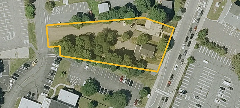 19 Main St