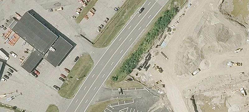 Main St