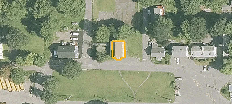 10 Overlook St