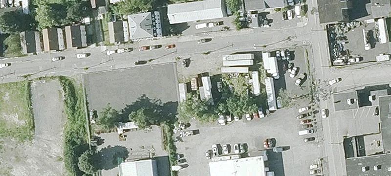 Hicks St