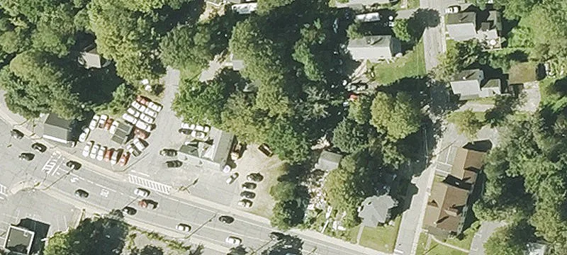Main St