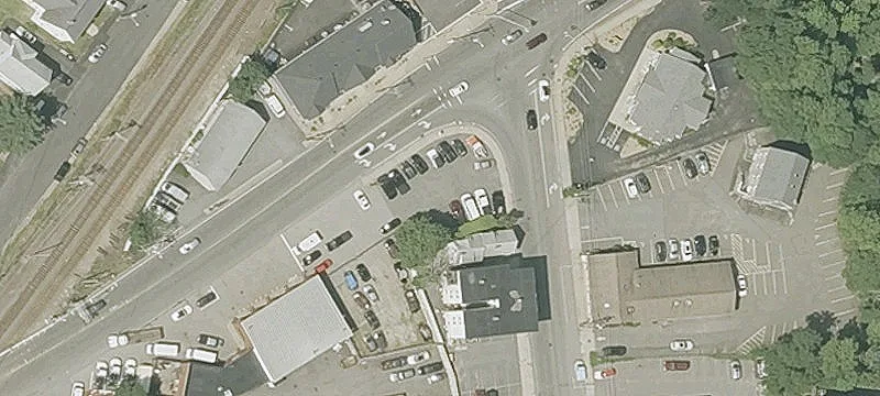 7 Main St