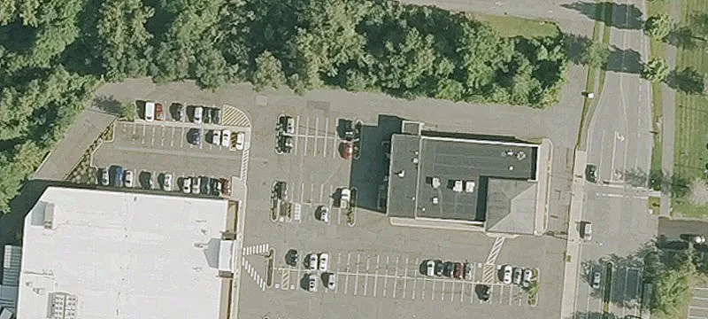 University Dr