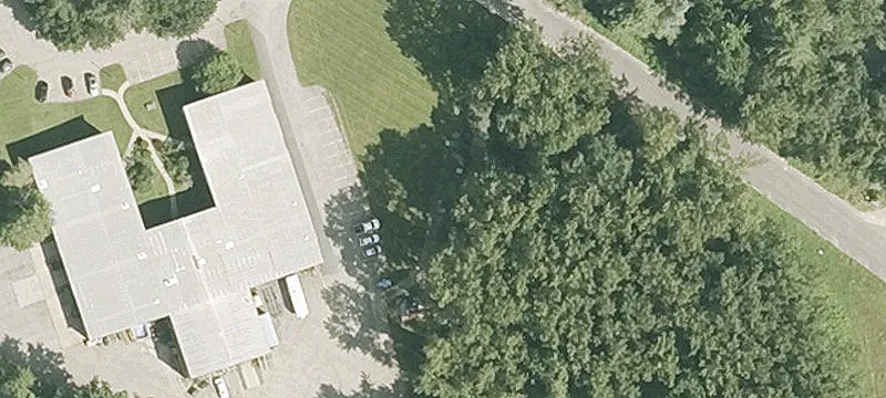 3 Downing Pkwy
