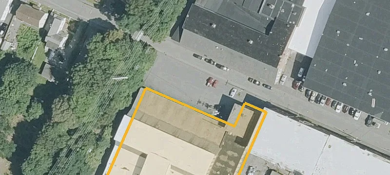 4th St