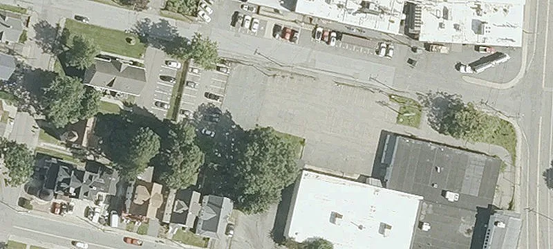 Gardner St