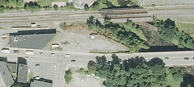 43 Laurel St