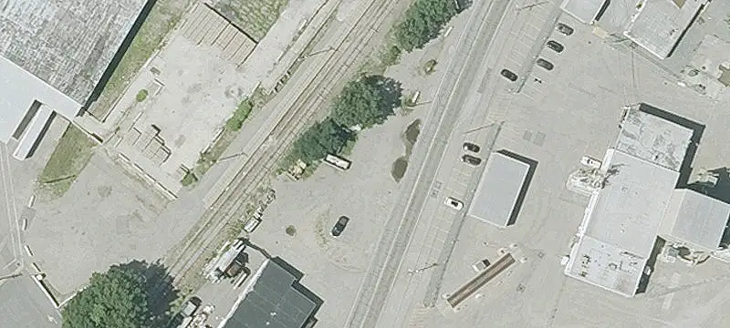 Pleasant St