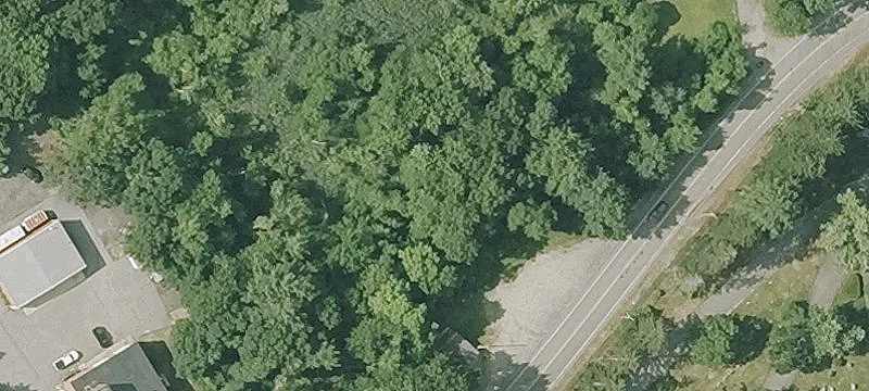 Riverneck Rd