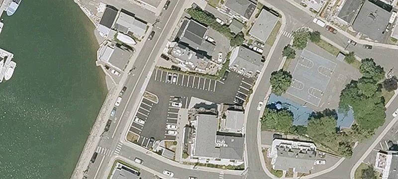 600 Shirley St