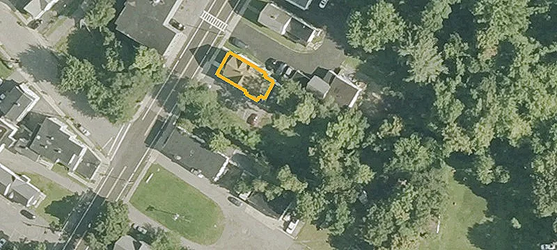 86 Pleasant St
