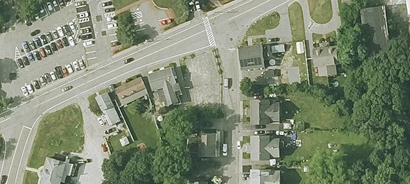 16 Old Elm St