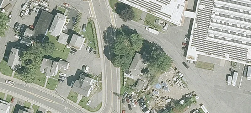 Blandin Ave