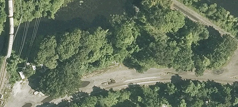 Frontier Dr
