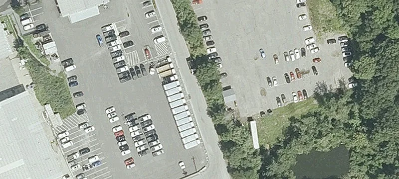 Taunton Ave