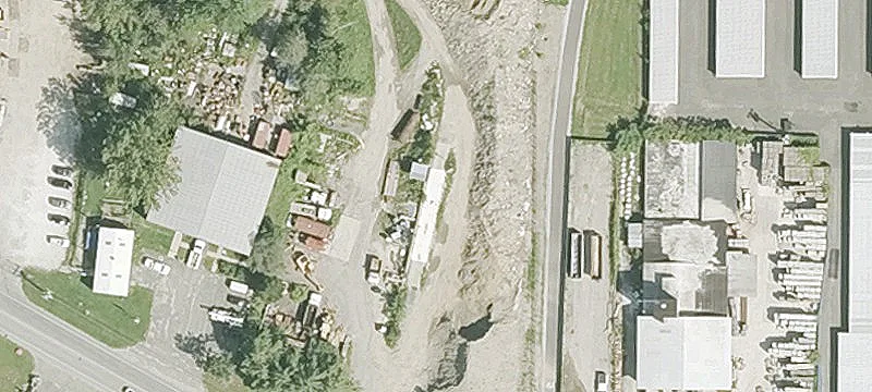 Crane Ave