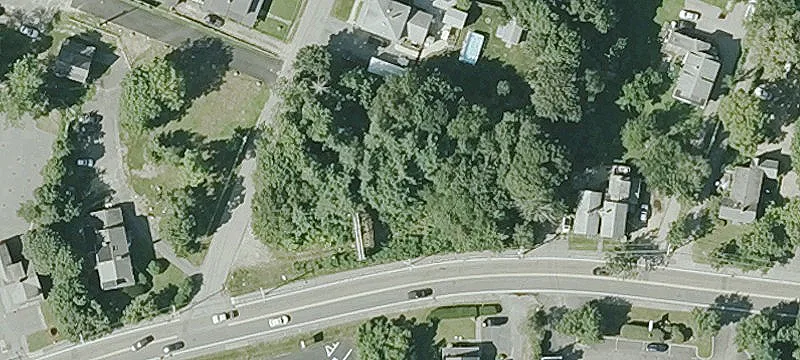 Main St