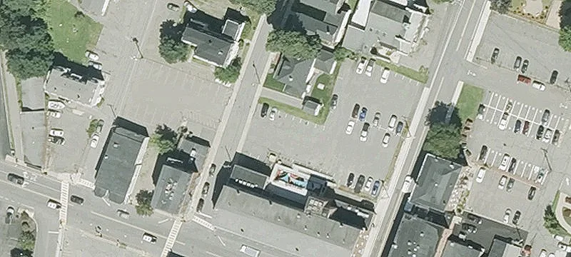 Pleasant St
