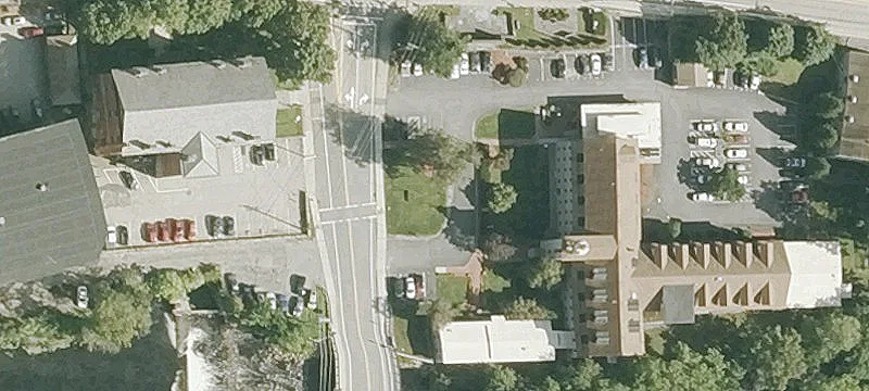 Douglas Rd