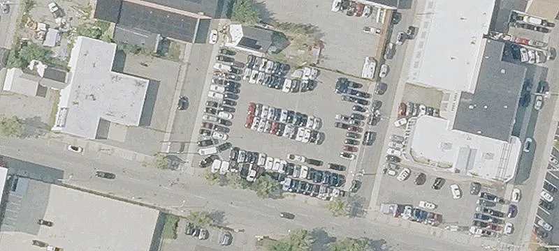 428 Pleasant St