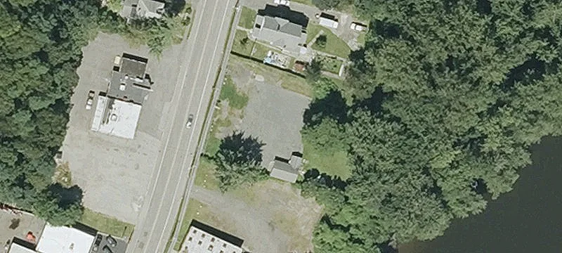 914 Main St