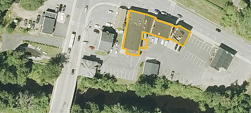 3 Central St