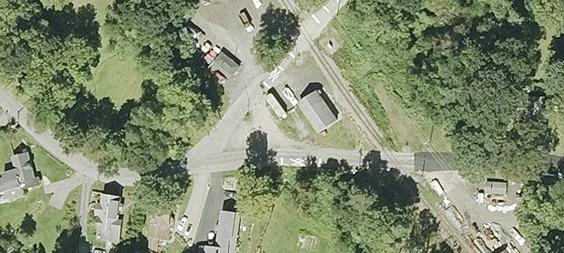 Sunnyside Ave