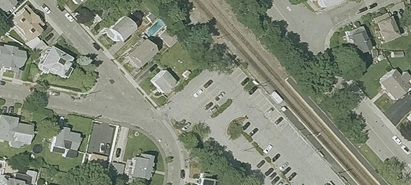 Johnson Ave