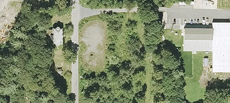 Maple Ave