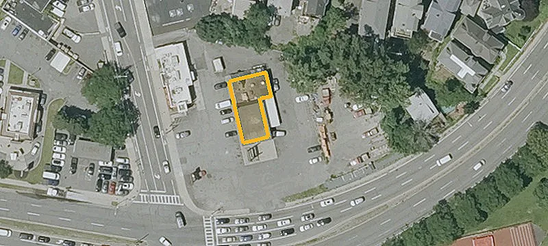 22 Everett Ave