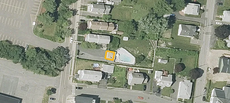 9 Lenox Ave