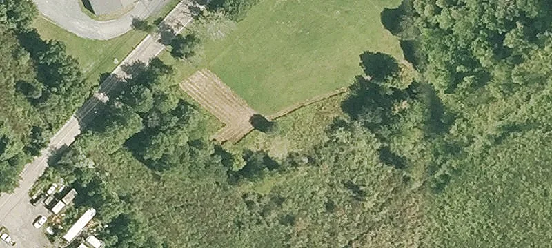 Farm St