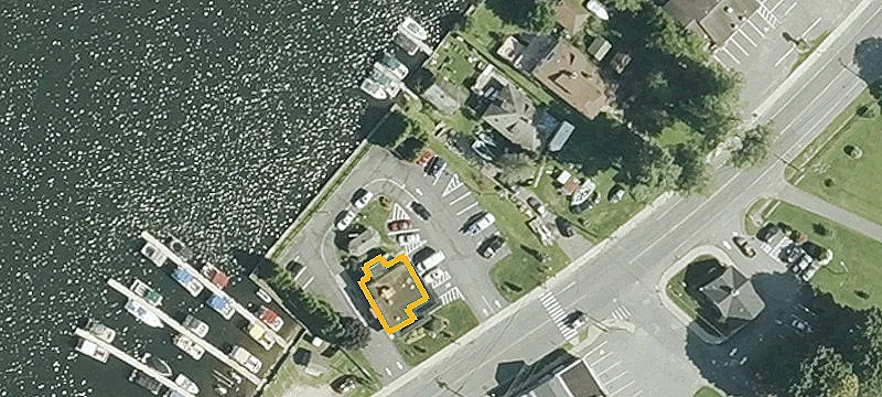 Main St