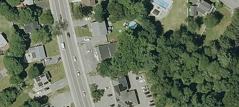 398 Main St