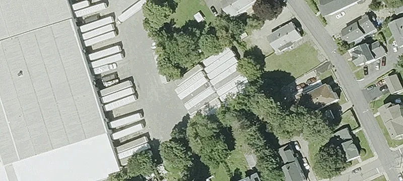 Myrtle Ave
