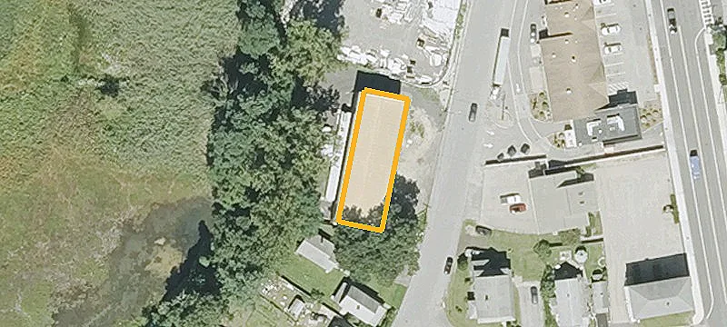 158 James St