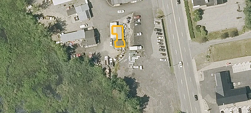 100 Main St