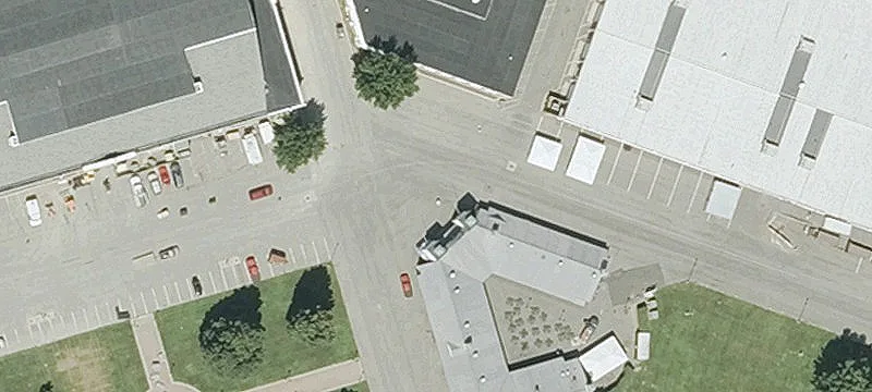 Circuit Ave