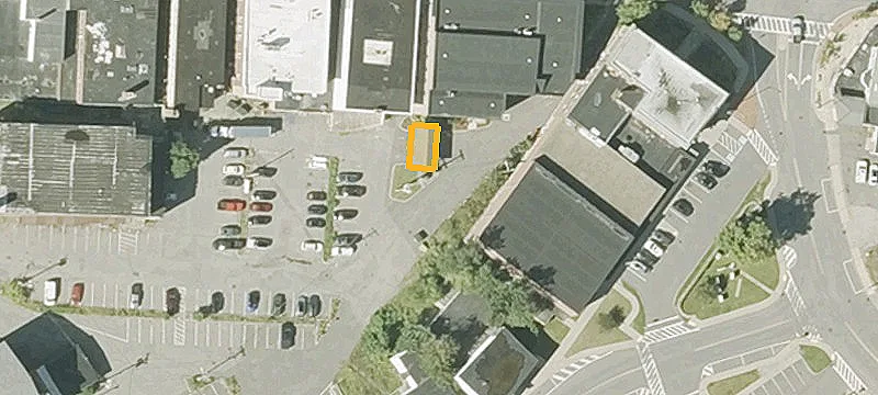 Main St