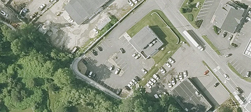 4 Republic Rd