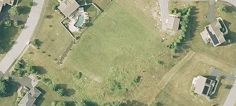 80 Warren Dr